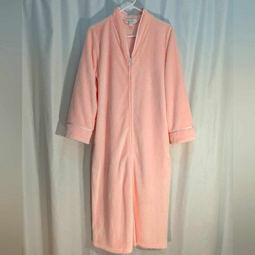 Charter Club Intimates Petite Long-Sleeved Zip-Front Robe, Pastel Pink P/S, NWOT
